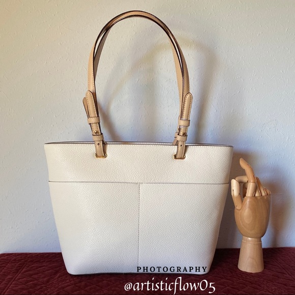 NEW! MK Bedford Medium Top Zip Pocket Leather Tote - Picture 4 of 12